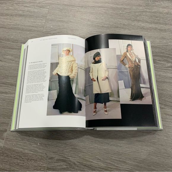 Dior: The Collections, 1947-2017 - Picture 5 of 5